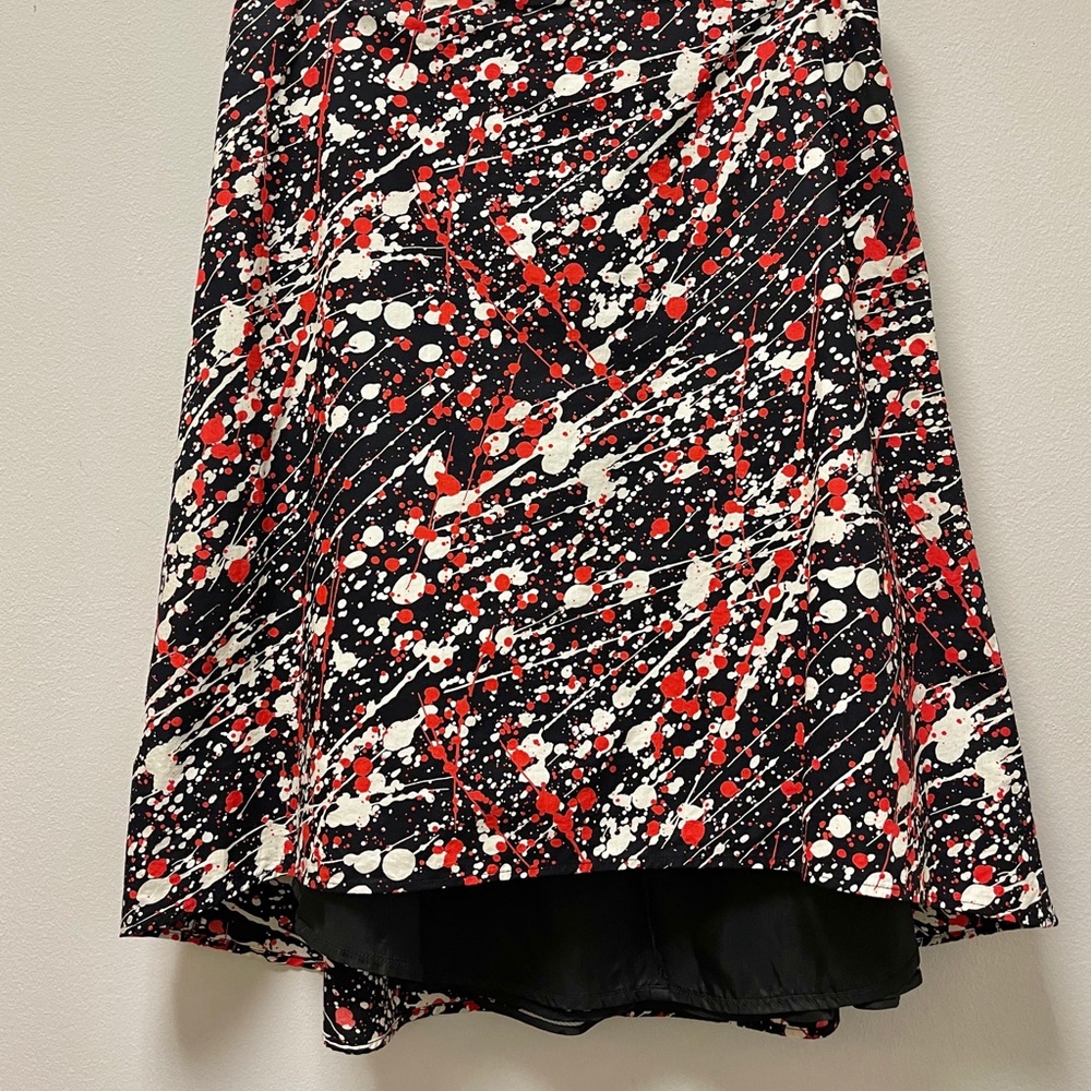 Black Red & White French Splatter Pattern Skirt - Picture 1 of 8